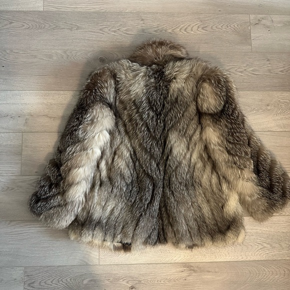 Saga Fox Real Fur Coat | Blue Frost Fox (Gray/Silver Tone) | Size M | Vintage - Picture 12 of 15